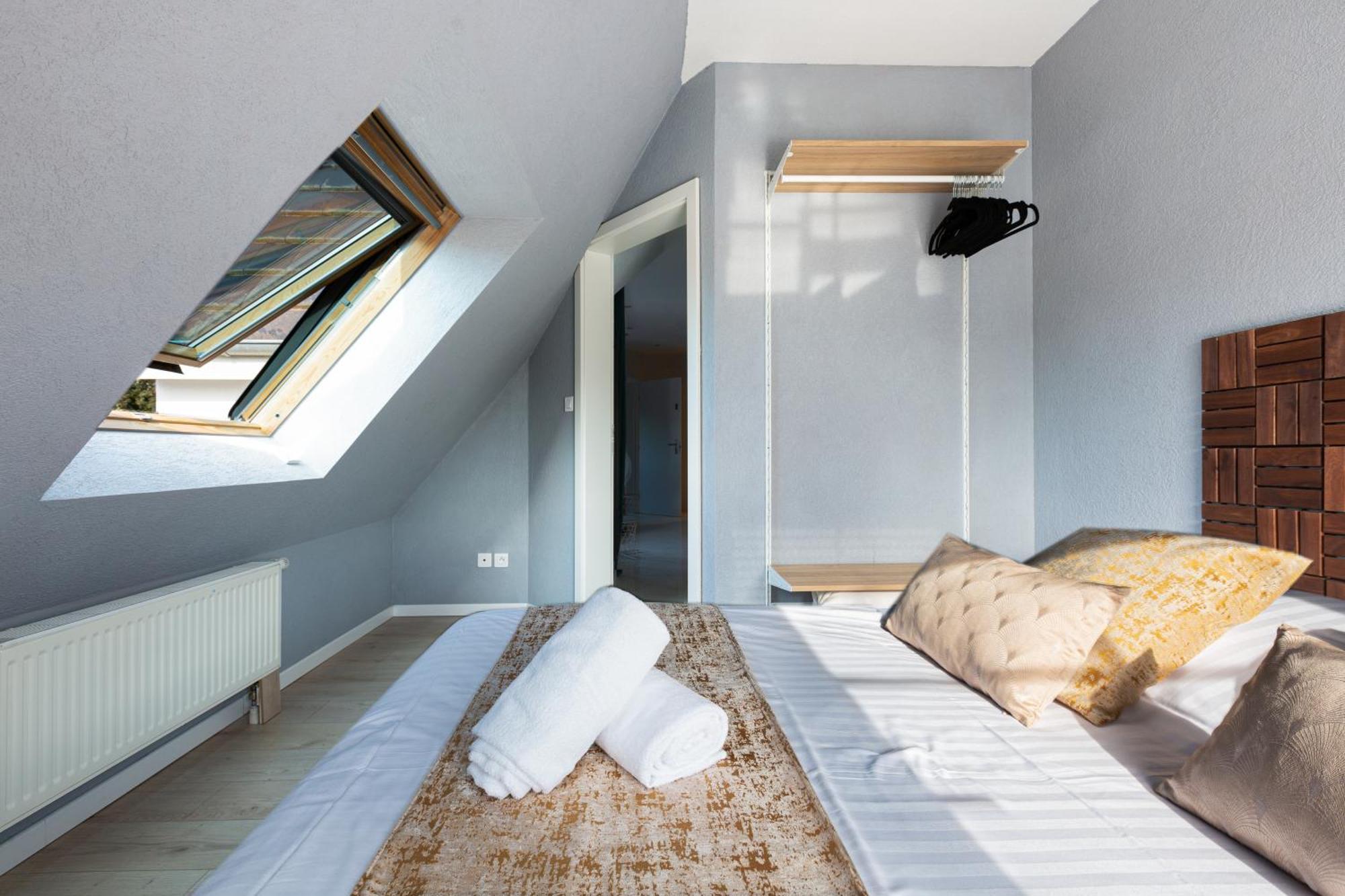 Gites Spa Strasbourg - Villa Ours - Spa Prive, Sauna, Borne D'Arcade, Babyfoot Ittenheim Bagian luar foto